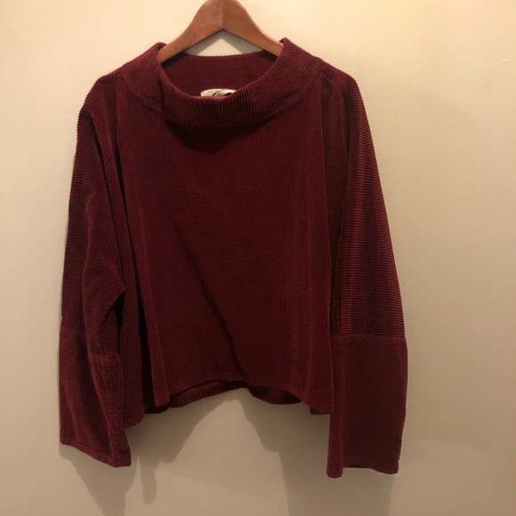 Devlyn Van Loon Boatneck Pullover - Picture 2 of 5